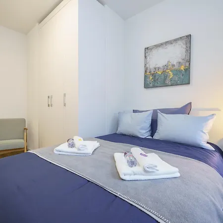 Design-apartment - - Kitchen - Self Check-in *
